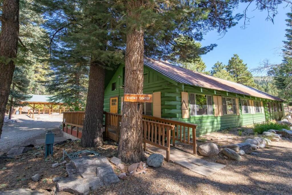 The Lupine Cabin #10 At Blue Spruce Rv Park & Cabins Vallecito Ngoại thất bức ảnh