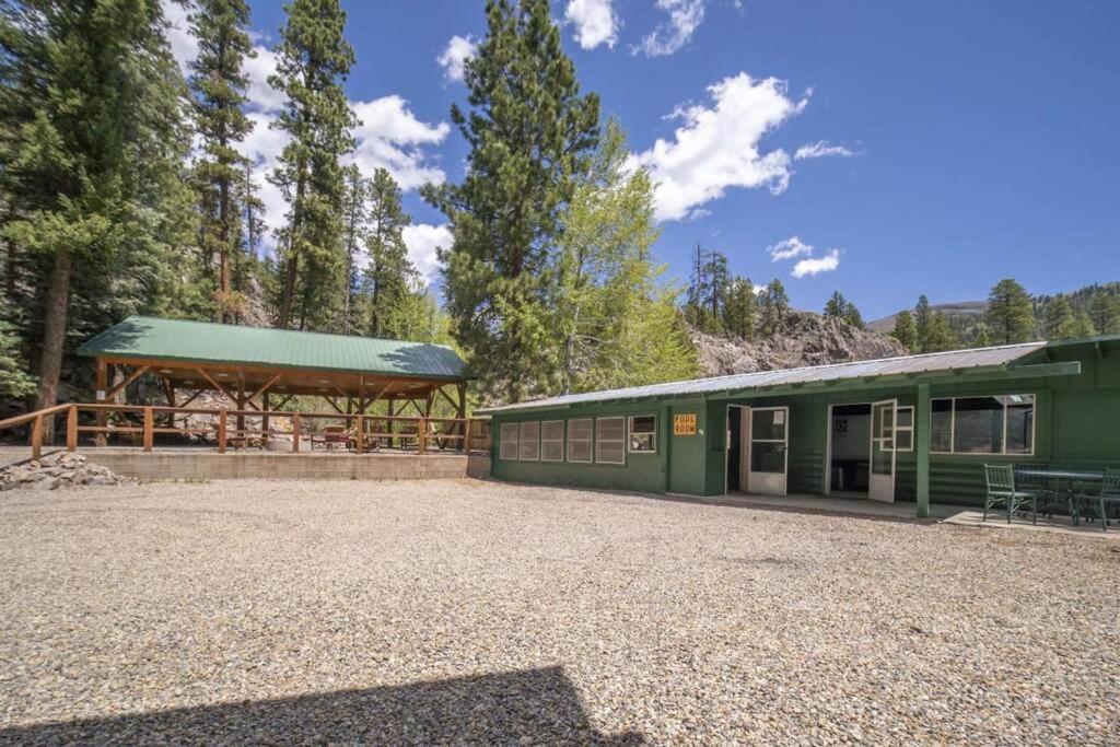 The Lupine Cabin #10 At Blue Spruce Rv Park & Cabins Vallecito Ngoại thất bức ảnh