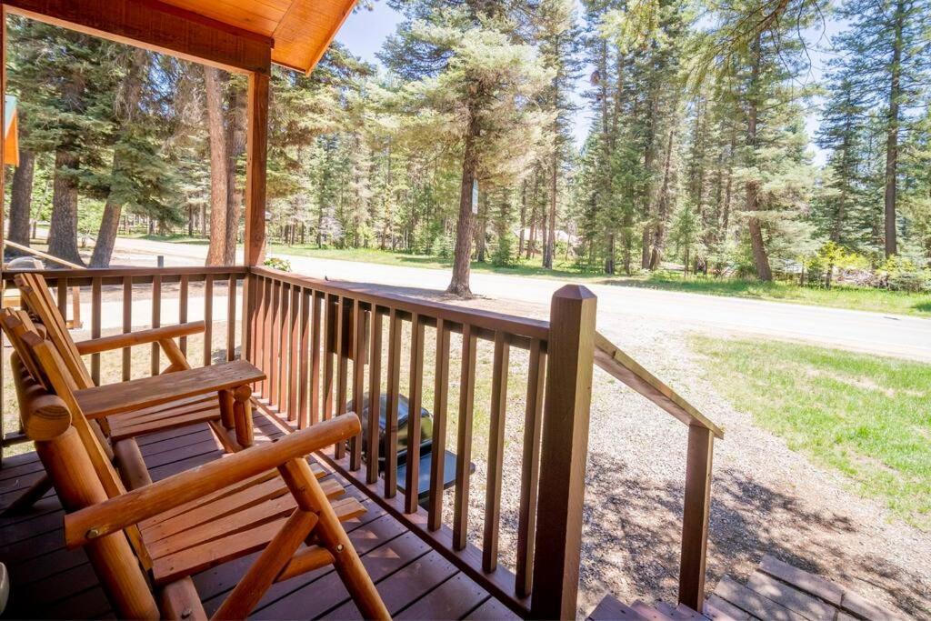 The Lupine Cabin #10 At Blue Spruce Rv Park & Cabins Vallecito Ngoại thất bức ảnh
